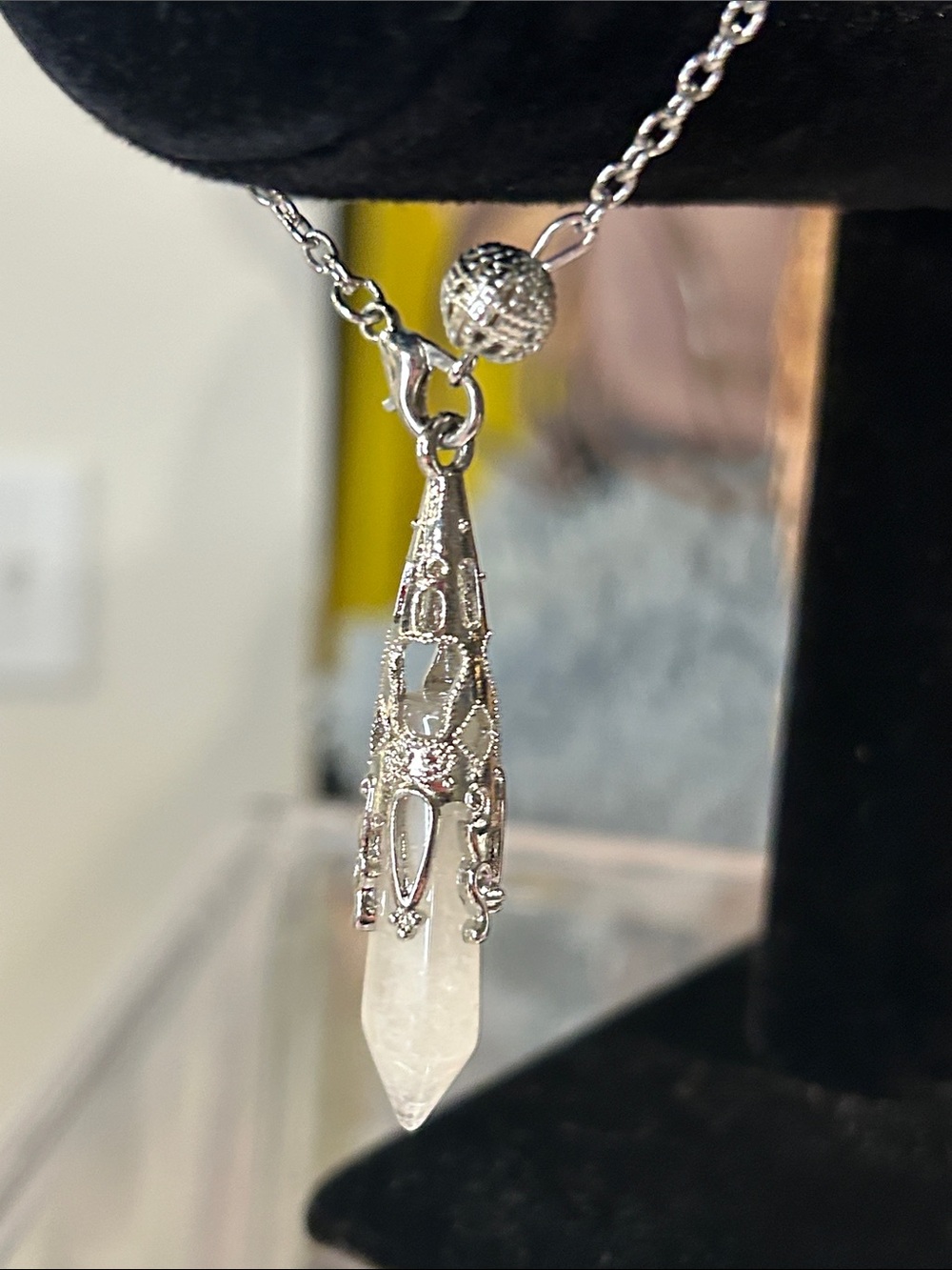Snowy Quartz Pendulum In Filigree Used To Heighten Your Intuition Or Wear New - Picture 5 of 5